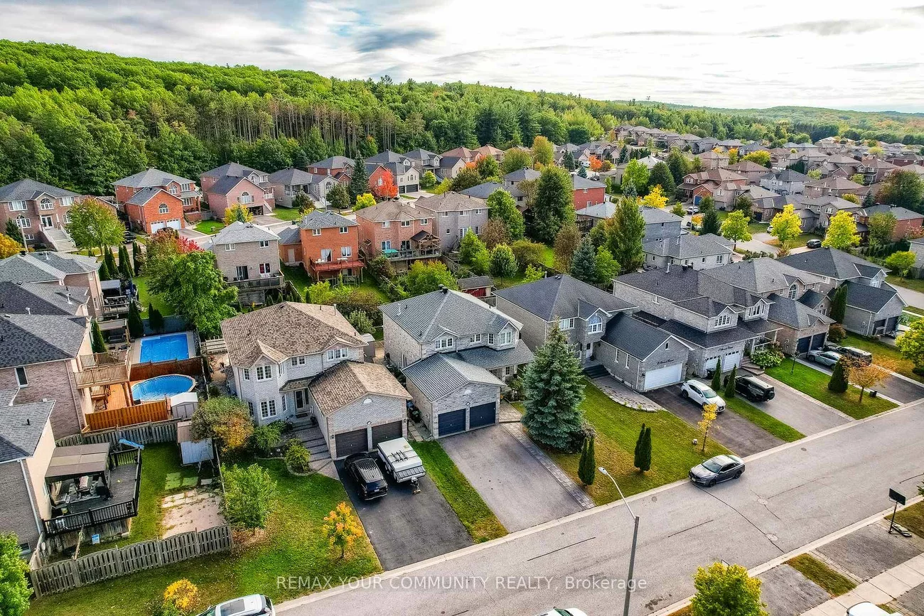 21, Silvercreek, Ardagh, Barrie