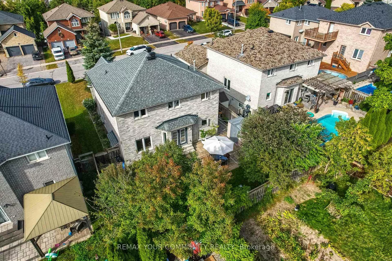 21, Silvercreek, Ardagh, Barrie