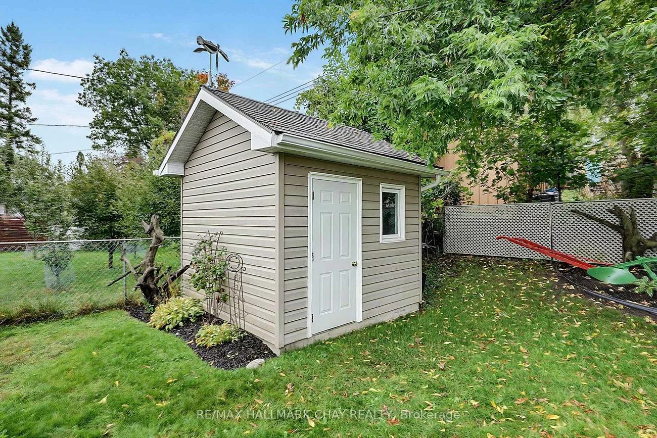 23, Marion, Wellington, Barrie