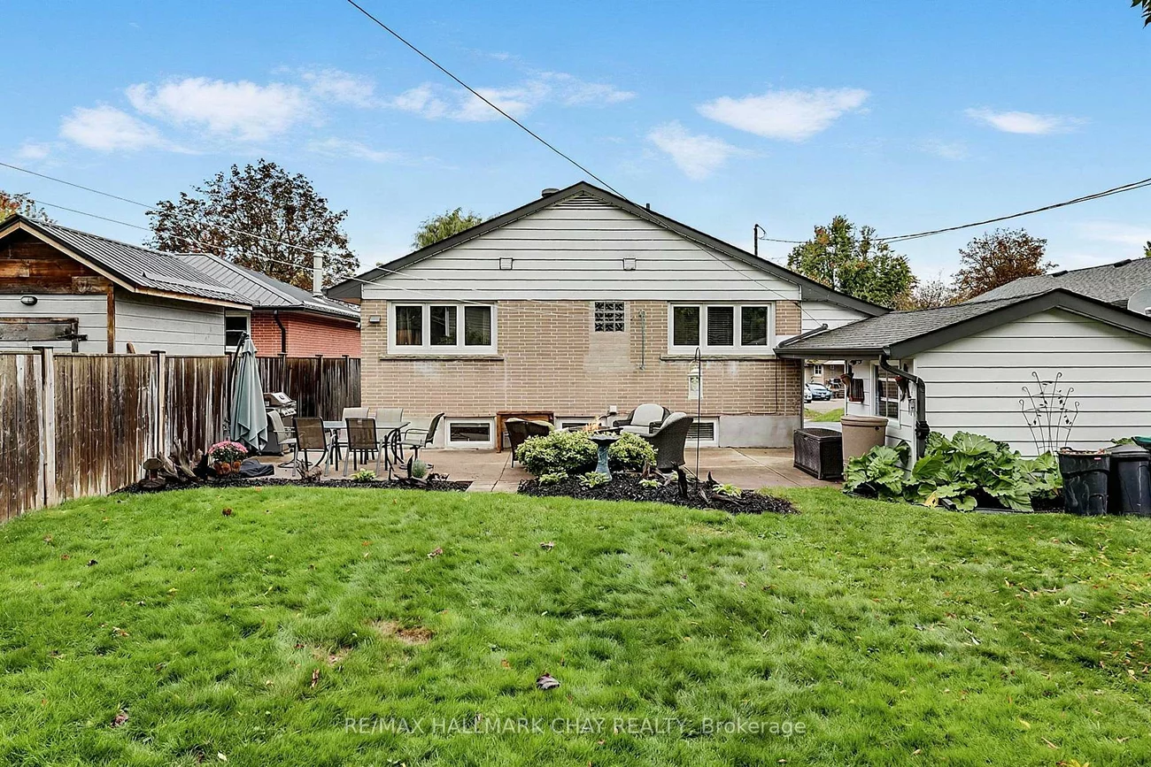 23, Marion, Wellington, Barrie