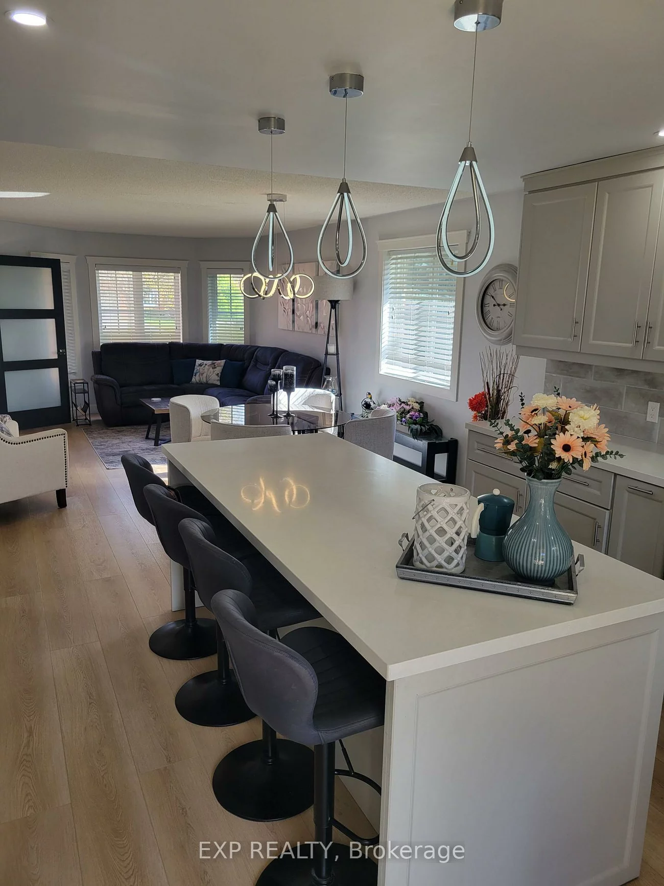74, Buchanan, Grove East, Barrie