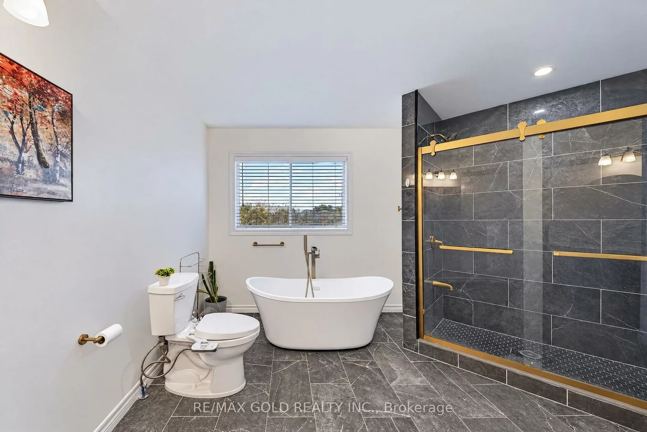 43, Golden Meadow, Bayshore, Barrie