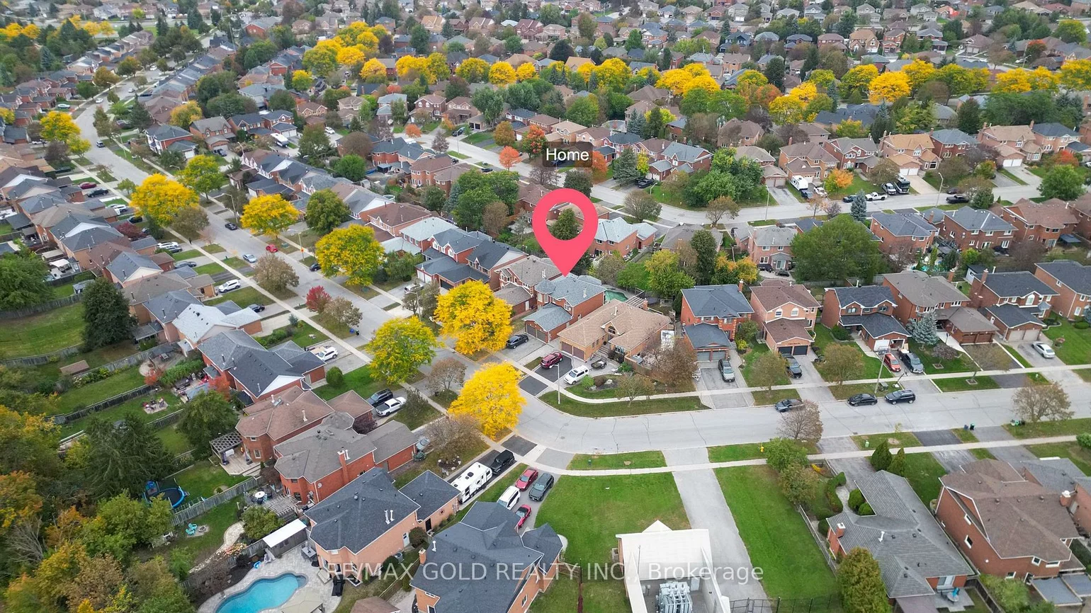 43, Golden Meadow, Bayshore, Barrie