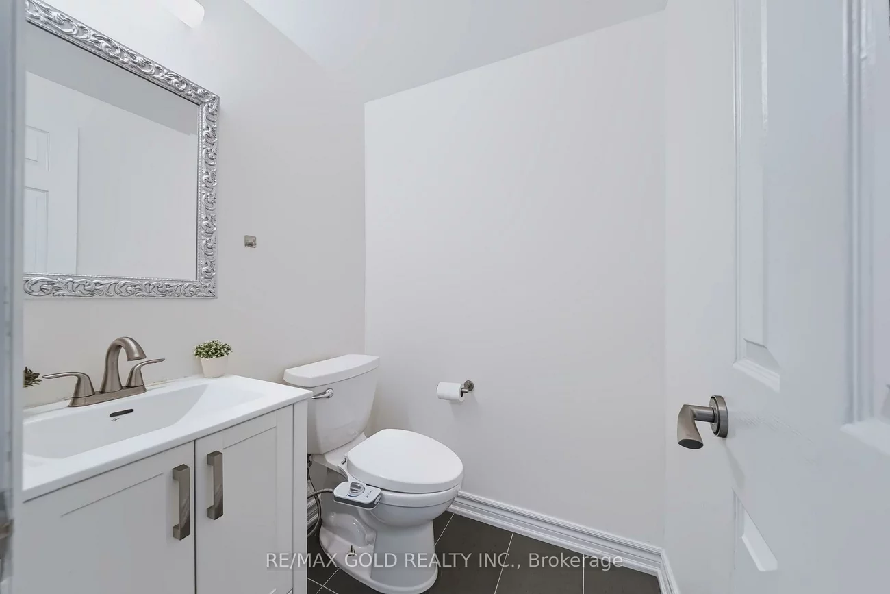 43, Golden Meadow, Bayshore, Barrie