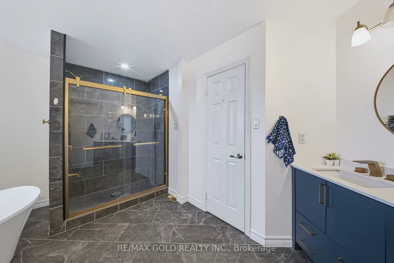 43, Golden Meadow, Bayshore, Barrie
