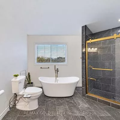 43, Golden Meadow, Bayshore, Barrie