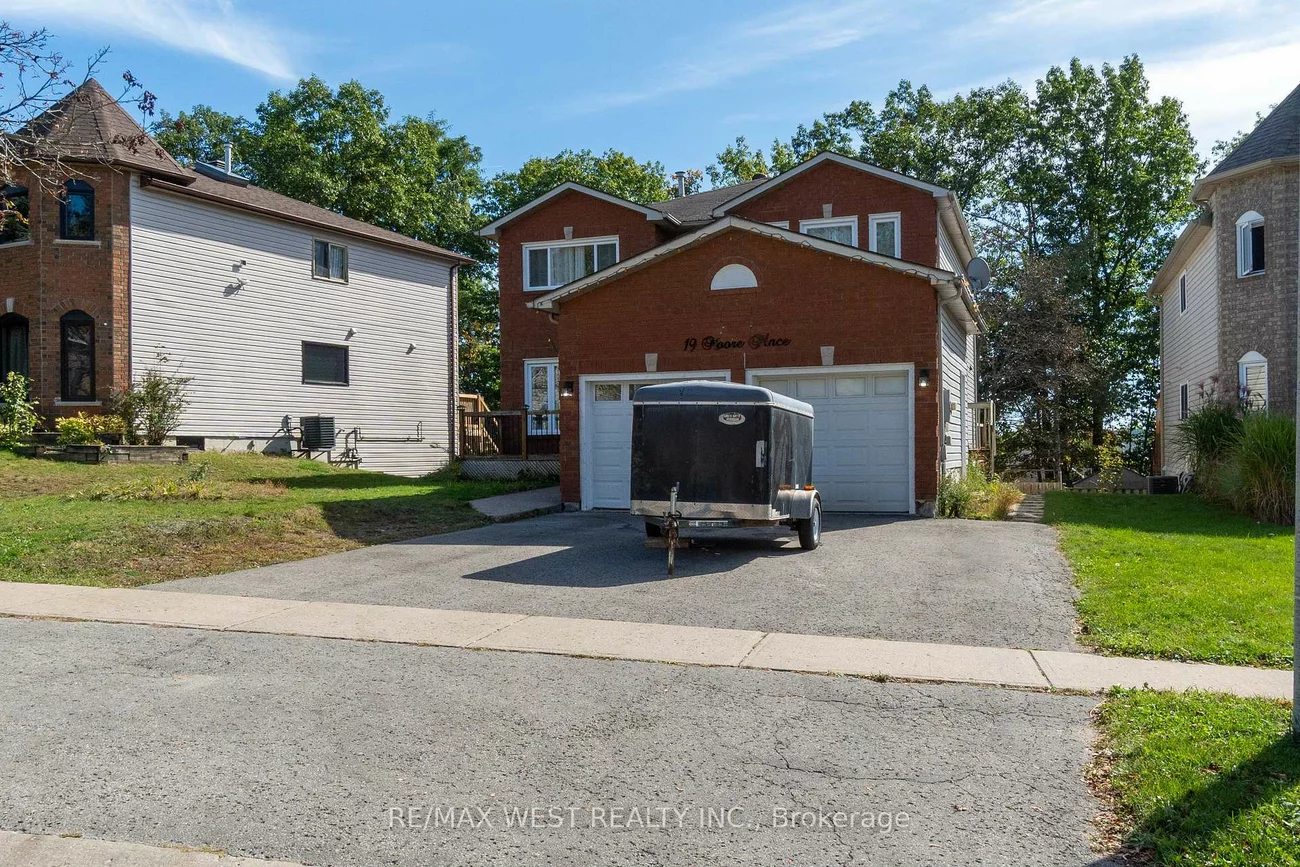 19, Moore, Letitia Heights, Barrie