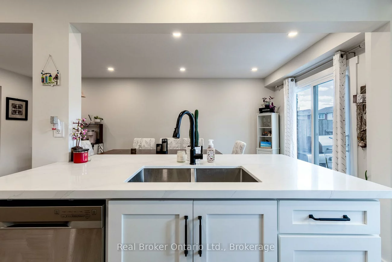 38, Christie, Letitia Heights, Barrie