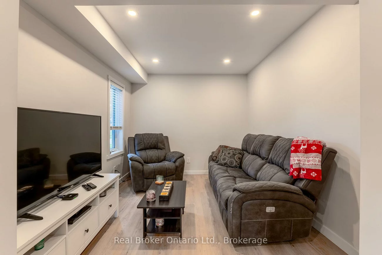 38, Christie, Letitia Heights, Barrie