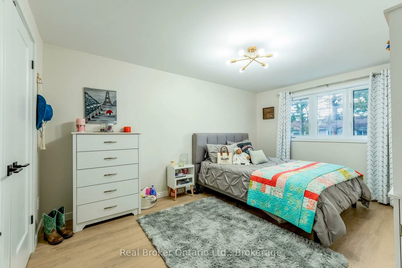 38, Christie, Letitia Heights, Barrie