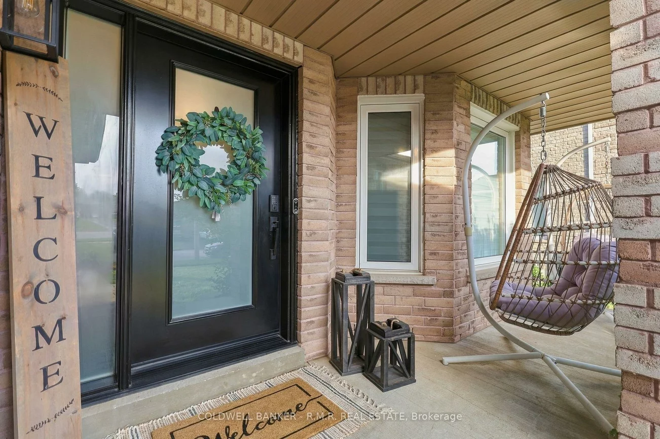 46, HONEY, Painswick South, Barrie