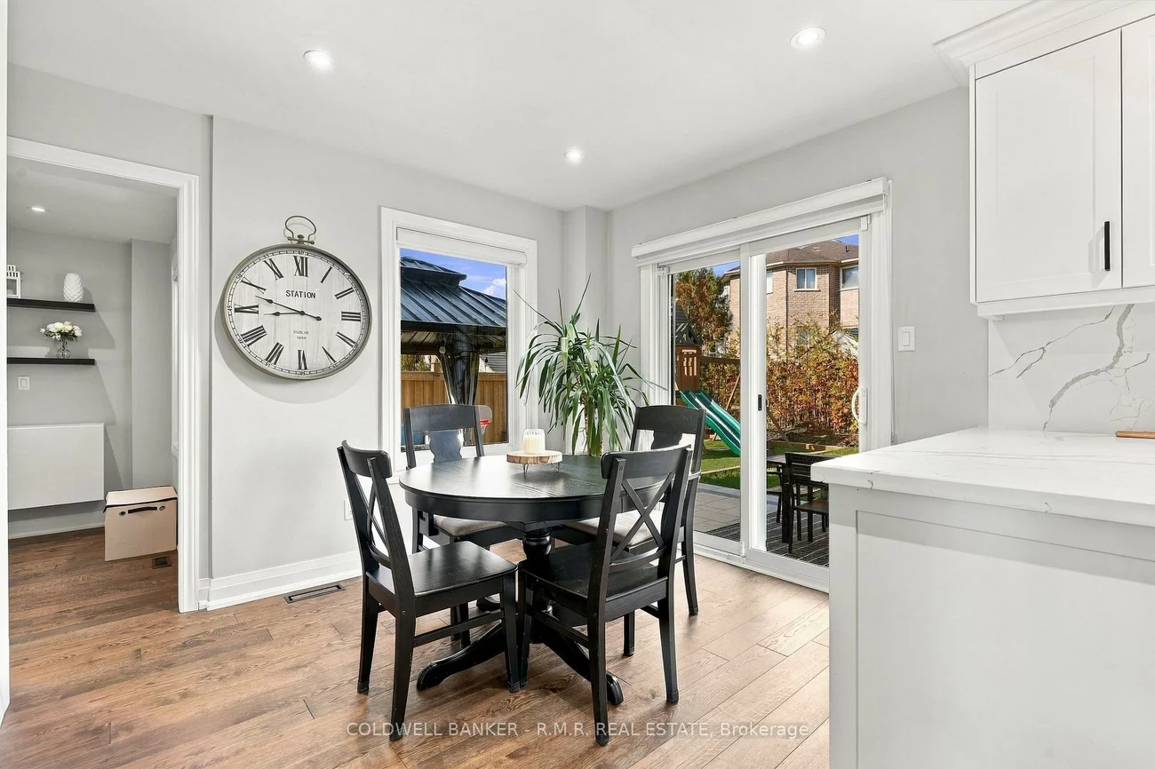 46, HONEY, Painswick South, Barrie