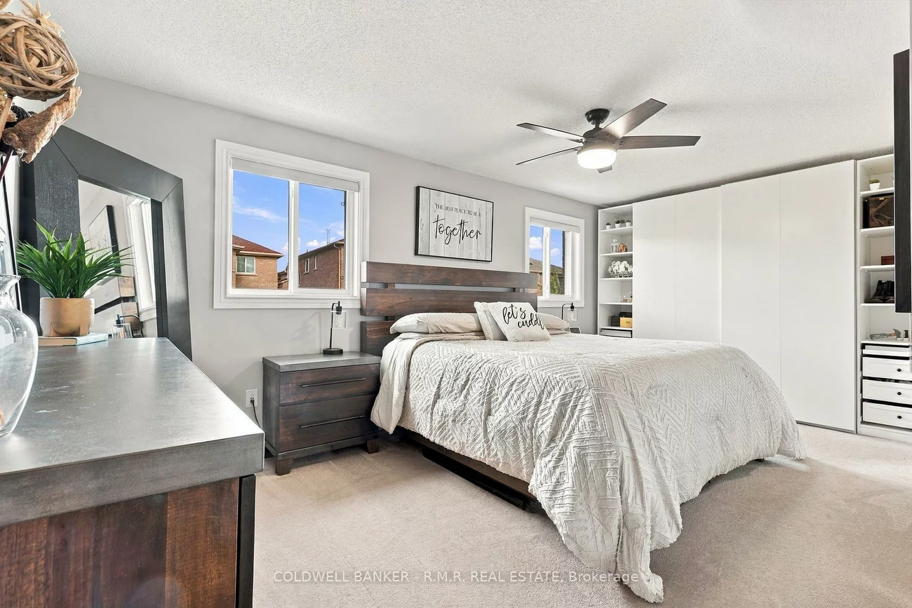 46, HONEY, Painswick South, Barrie