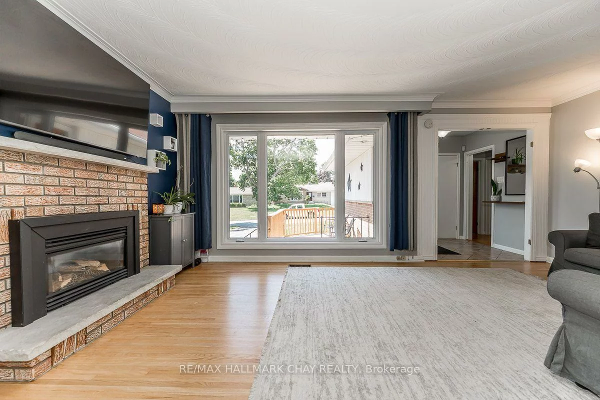23, Downsview, Codrington, Barrie