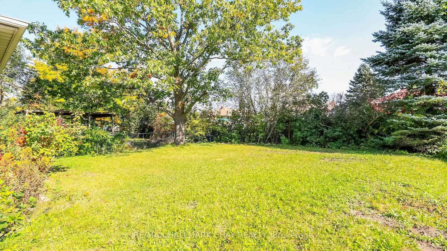 9, Bronte, Letitia Heights, Barrie