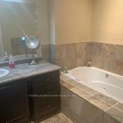 126, Raymond, Painswick South, Barrie
