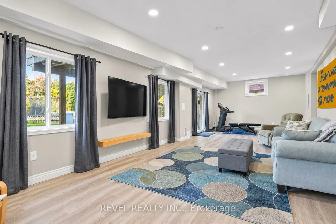 30, Sun King, Innis-Shore, Barrie