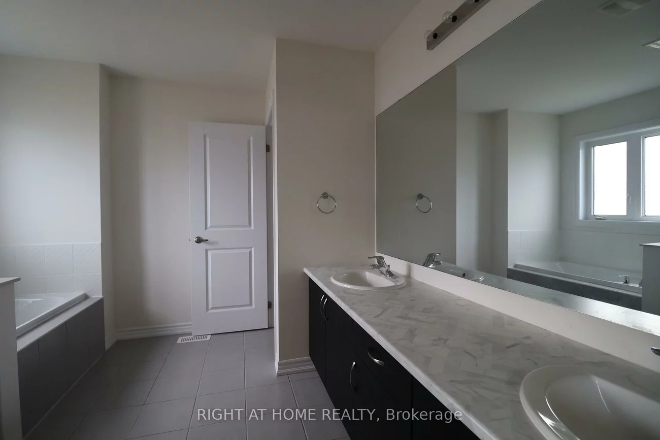 108, Nottingham, Rural Barrie Southeast, Barrie