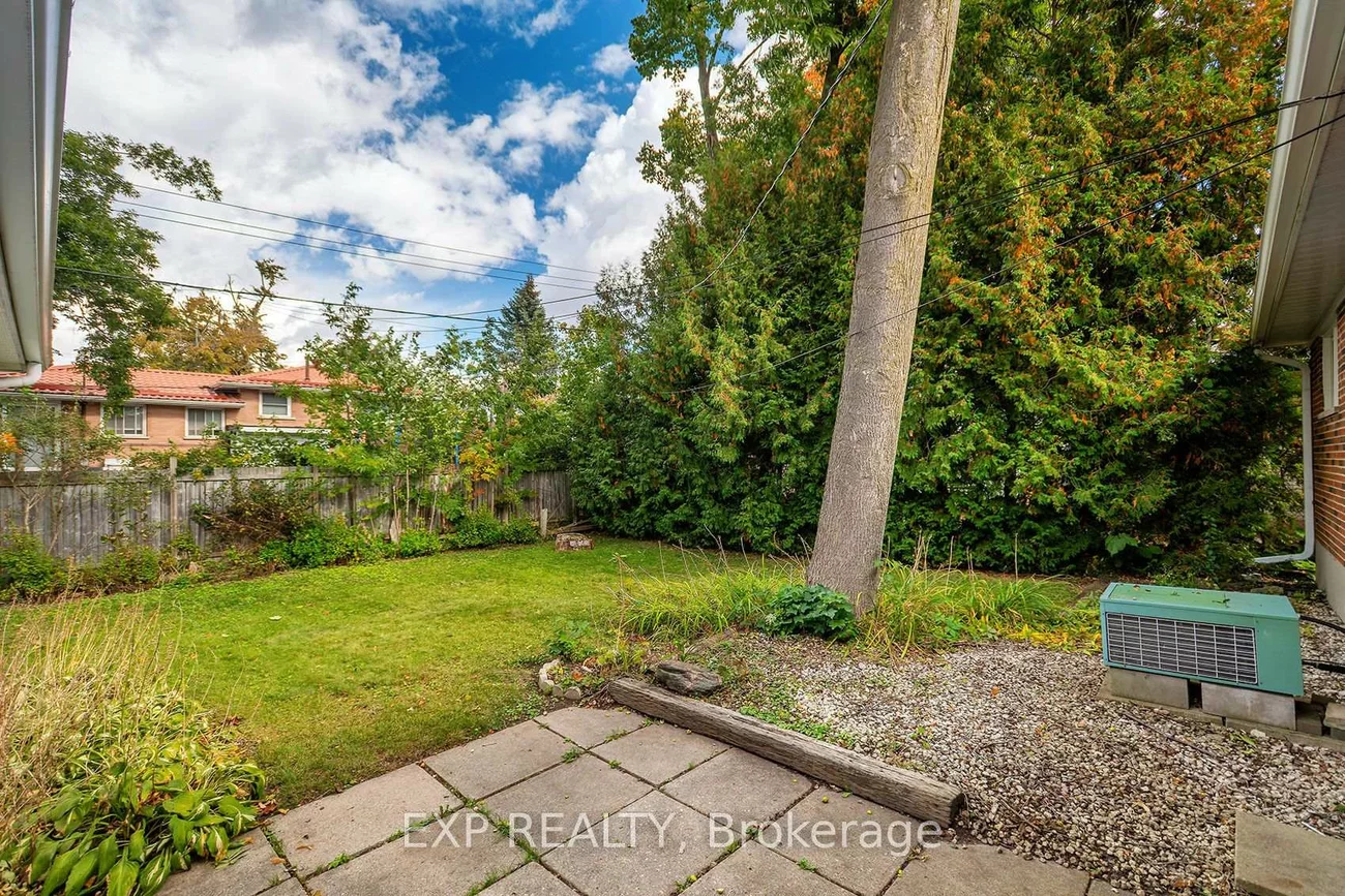 28, Alexander, Codrington, Barrie