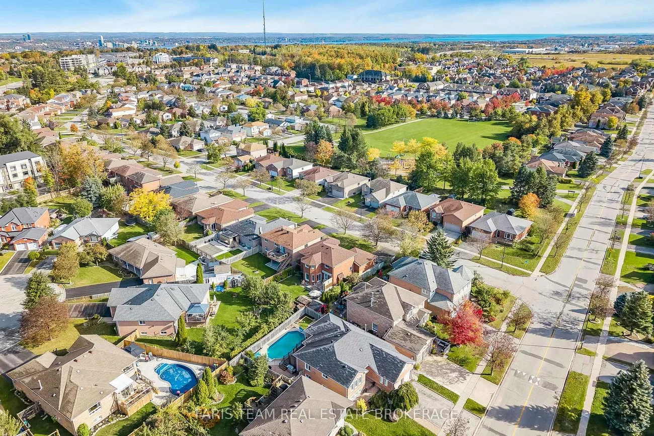 4, O'shaughnessy, Holly, Barrie
