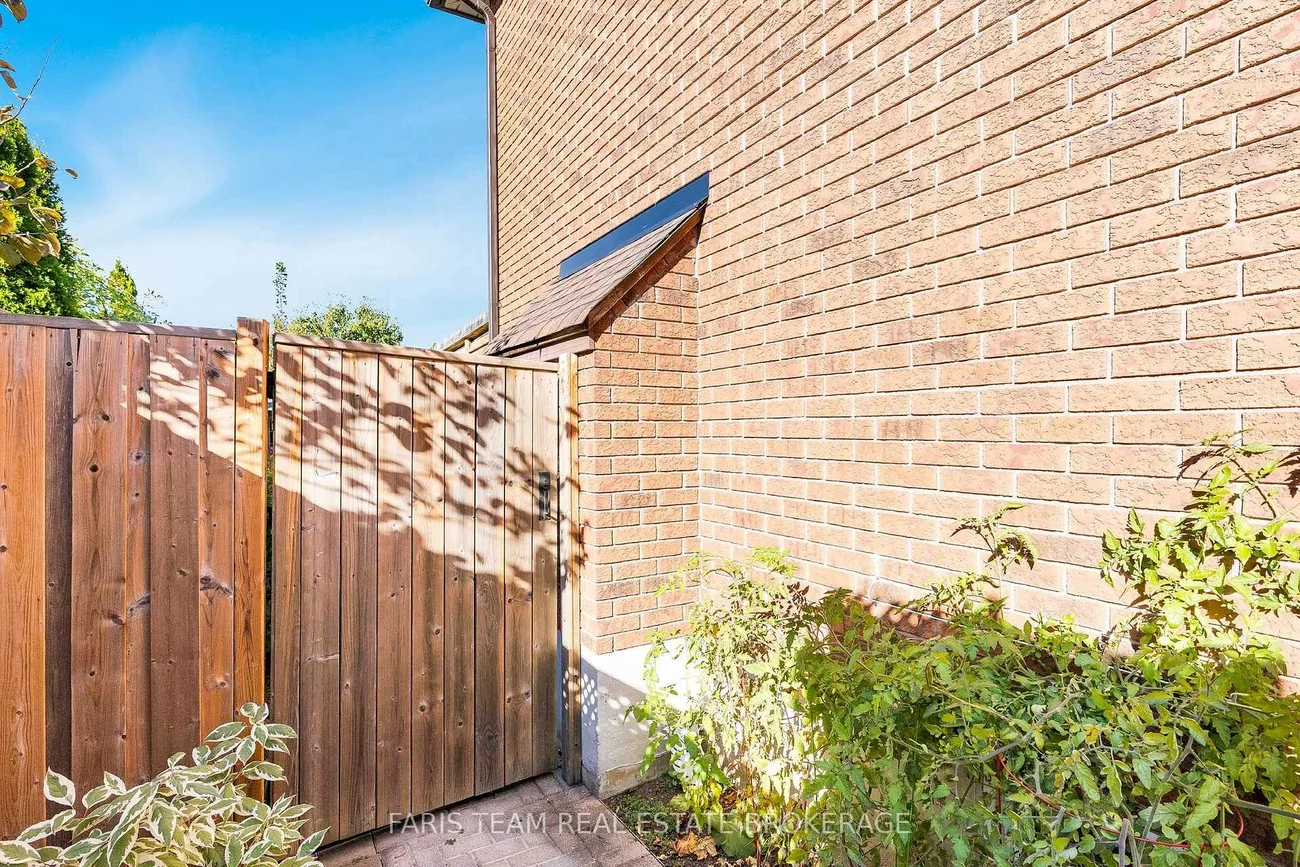 4, O'shaughnessy, Holly, Barrie