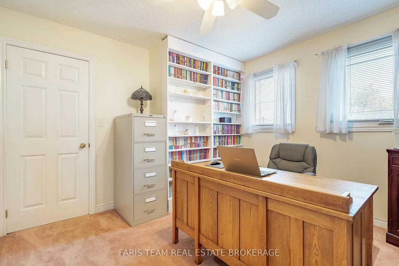4, O'shaughnessy, Holly, Barrie