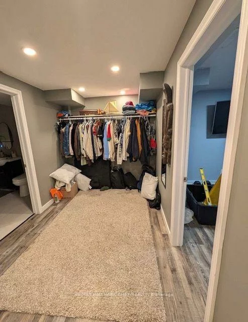 61, Carruthers, Grove East, Barrie