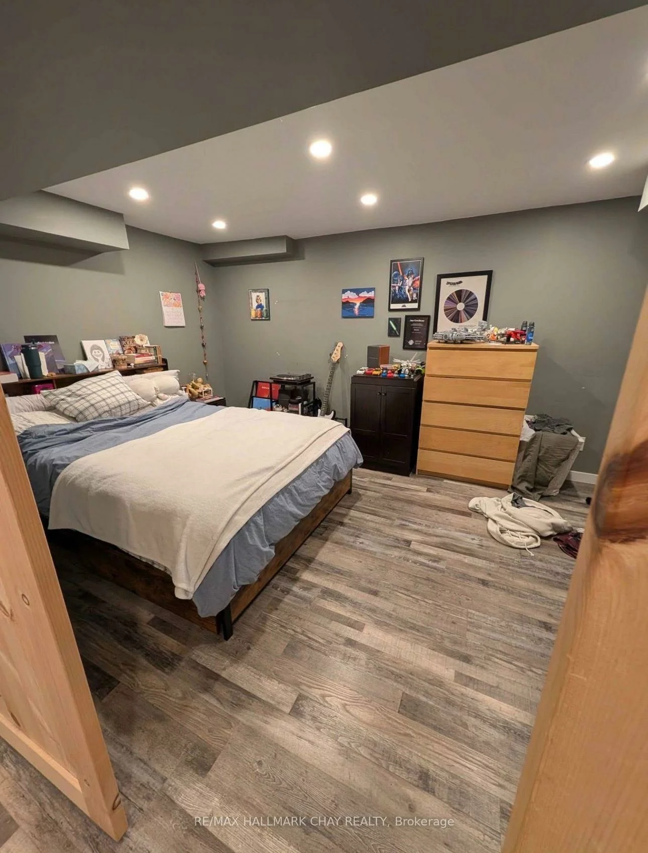 61, Carruthers, Grove East, Barrie