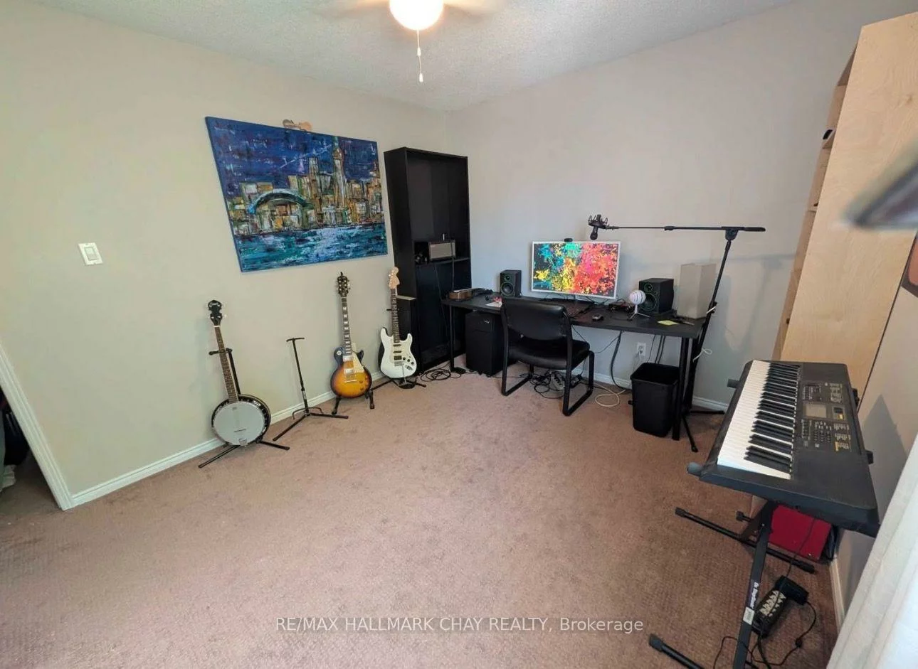 61, Carruthers, Grove East, Barrie