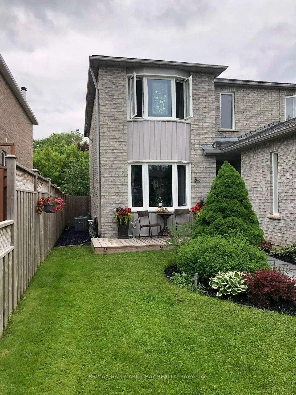 61, Carruthers, Grove East, Barrie