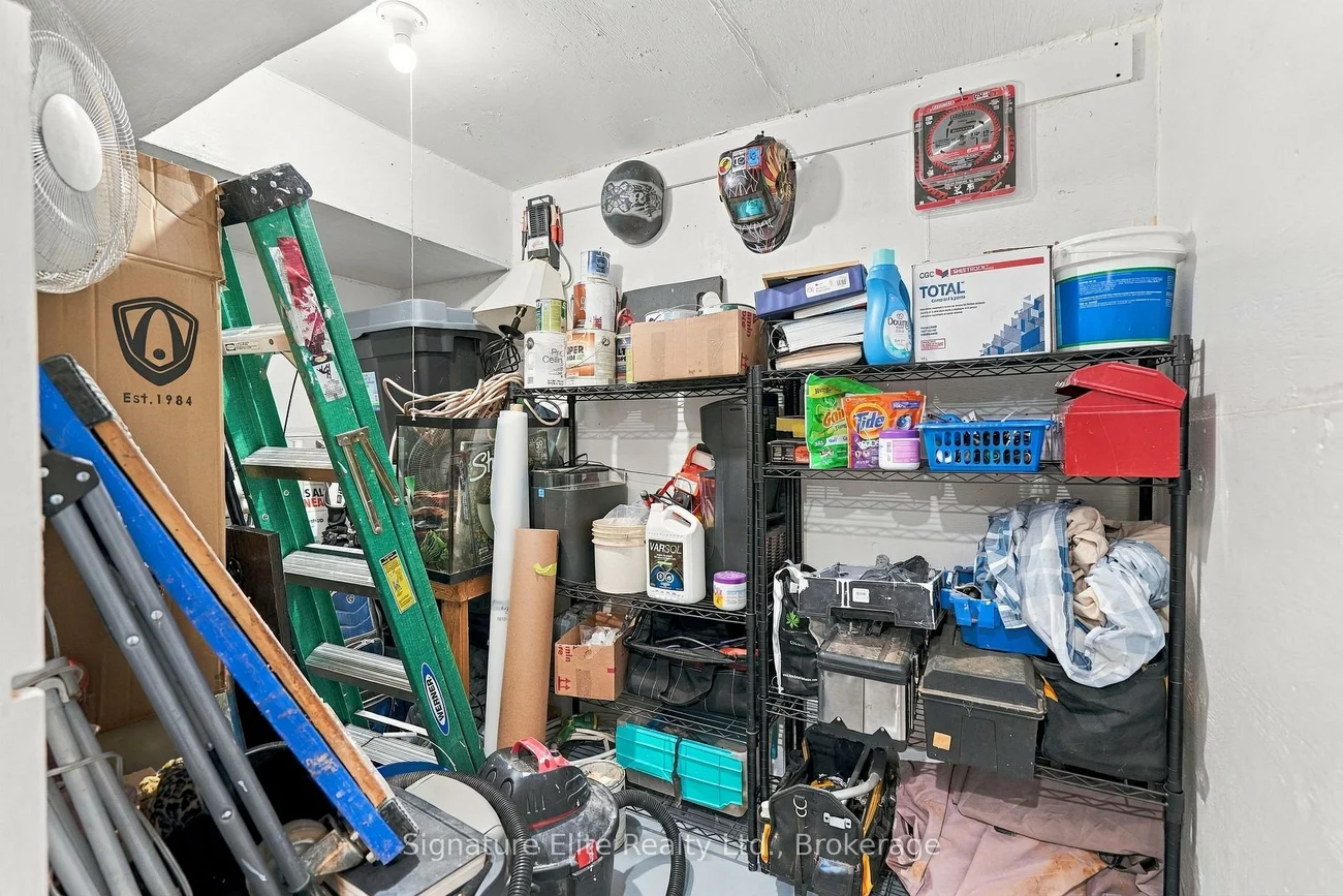44, Bronte, Letitia Heights, Barrie