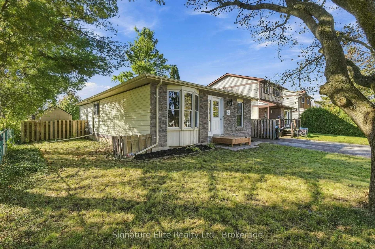 44, Bronte, Letitia Heights, Barrie