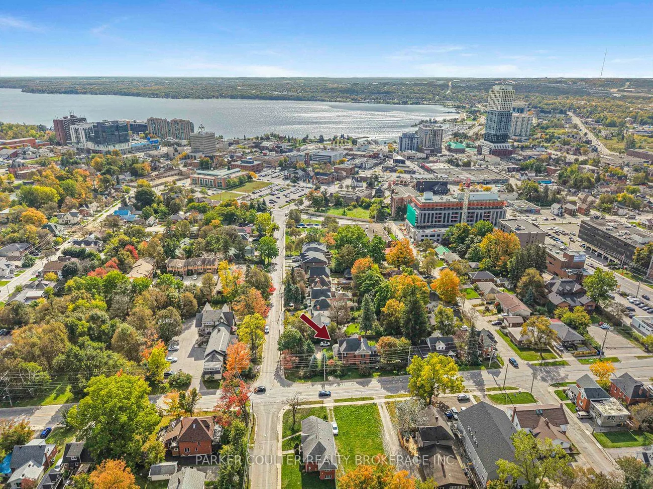 102, Clapperton, Wellington, Barrie