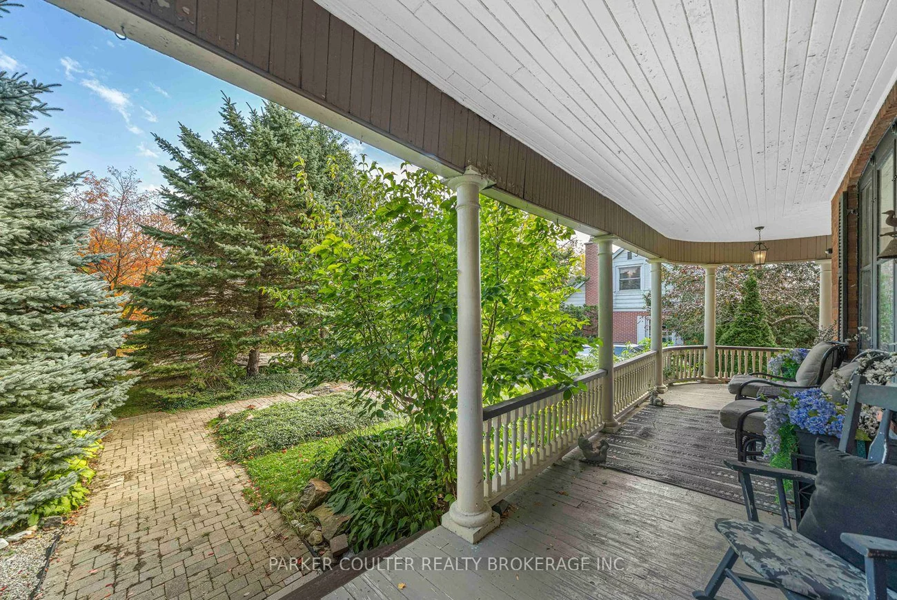 102, Clapperton, Wellington, Barrie