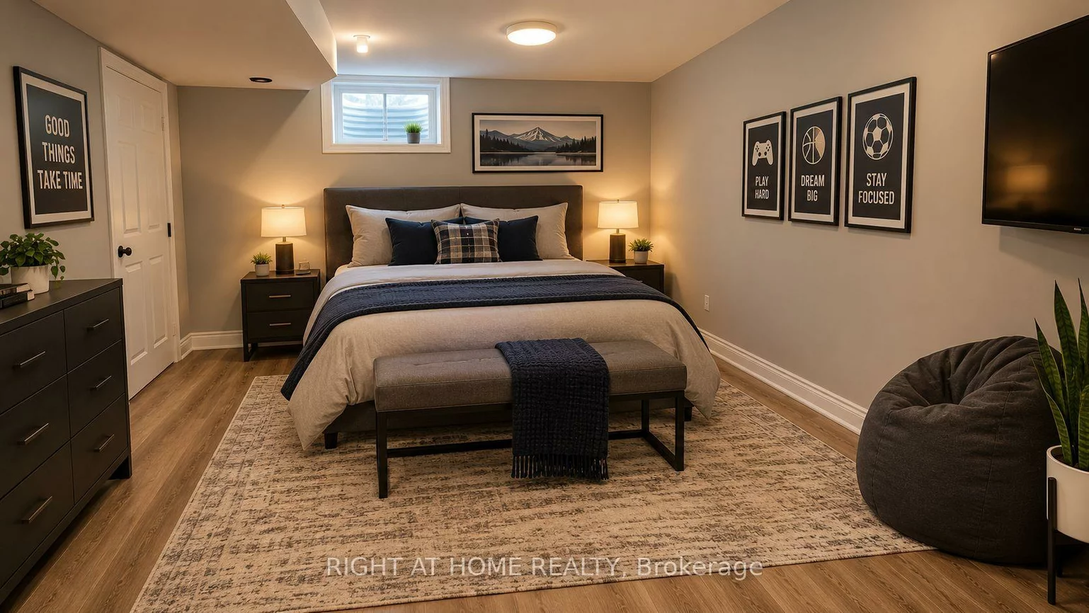 140, Sydenham Wells, Georgian Drive, Barrie