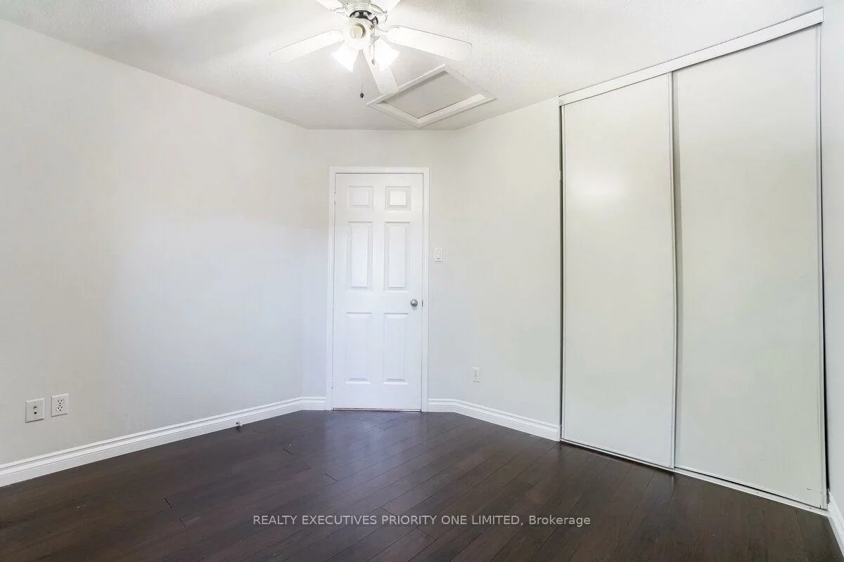 17, Drake, Painswick South, Barrie