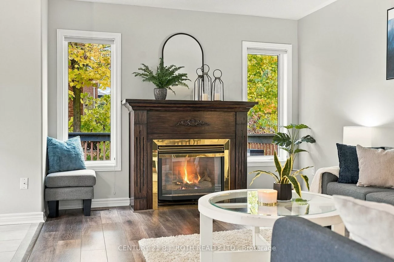 14, Bloxham, Bayshore, Barrie