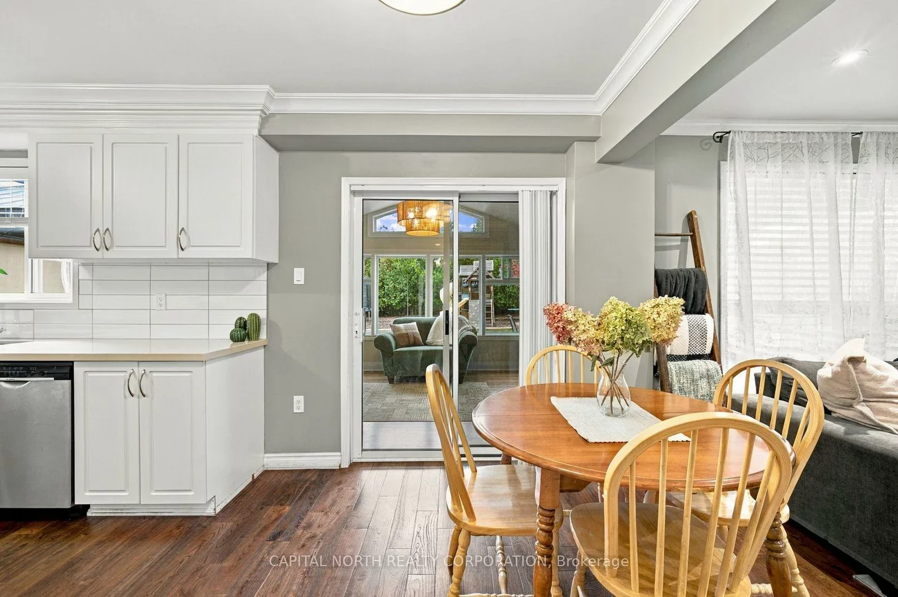 111, Kingsridge, Bayshore, Barrie