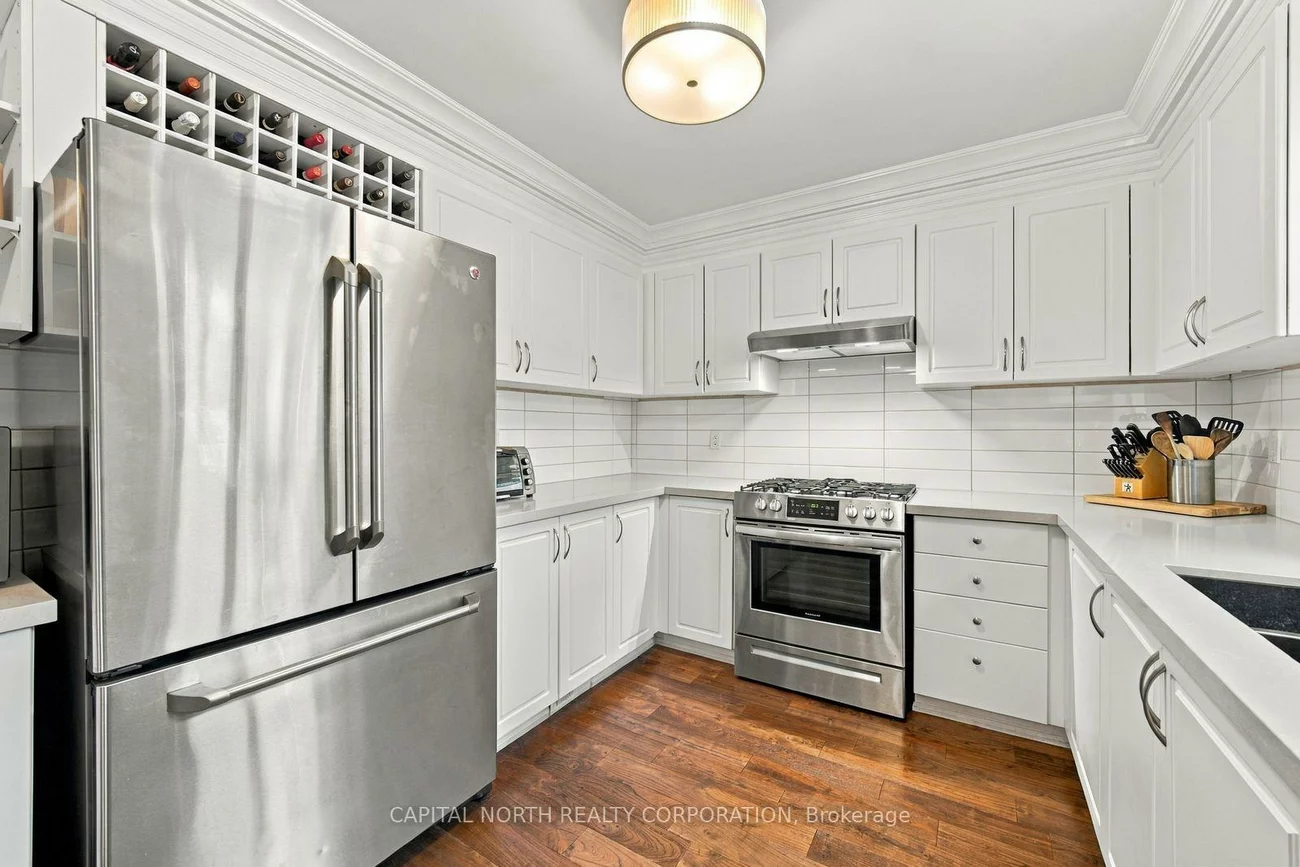 111, Kingsridge, Bayshore, Barrie