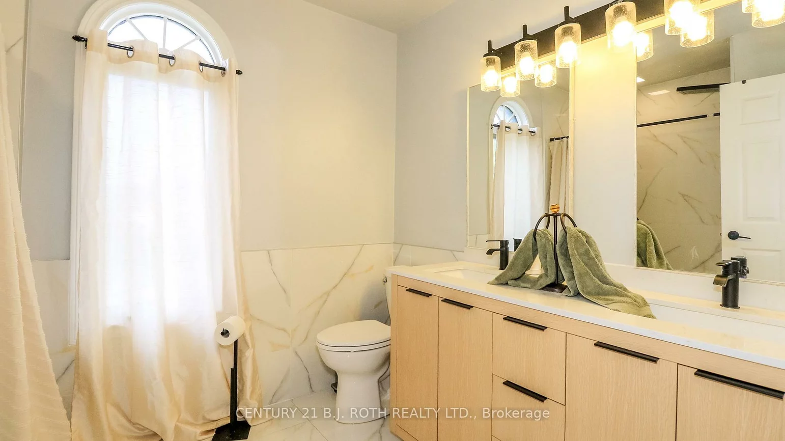 61, Barwick, West Bayfield, Barrie