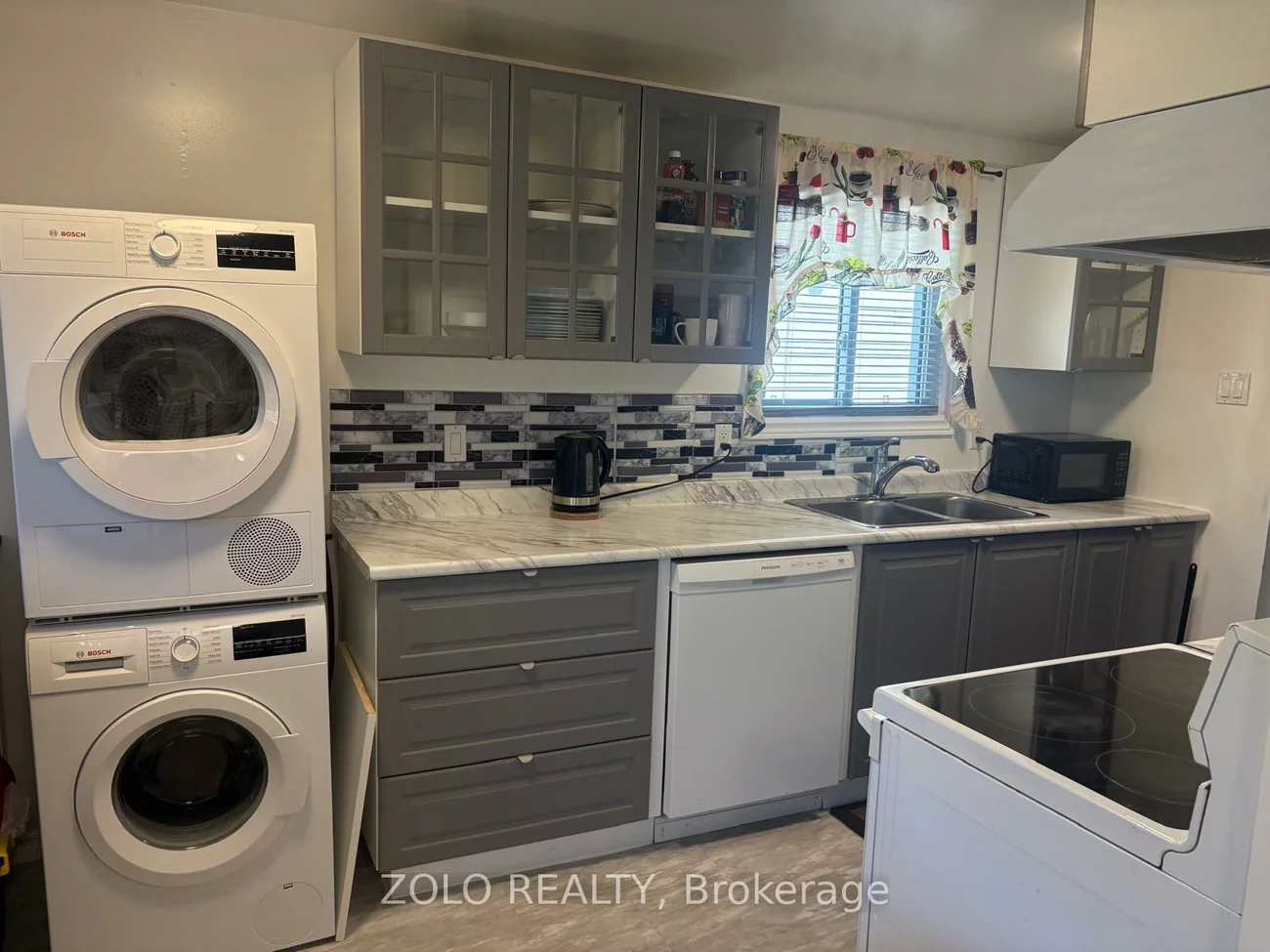 147, Burns, Letitia Heights, Barrie