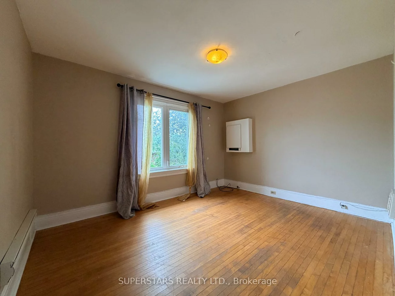 74, Toronto, City Centre, Barrie