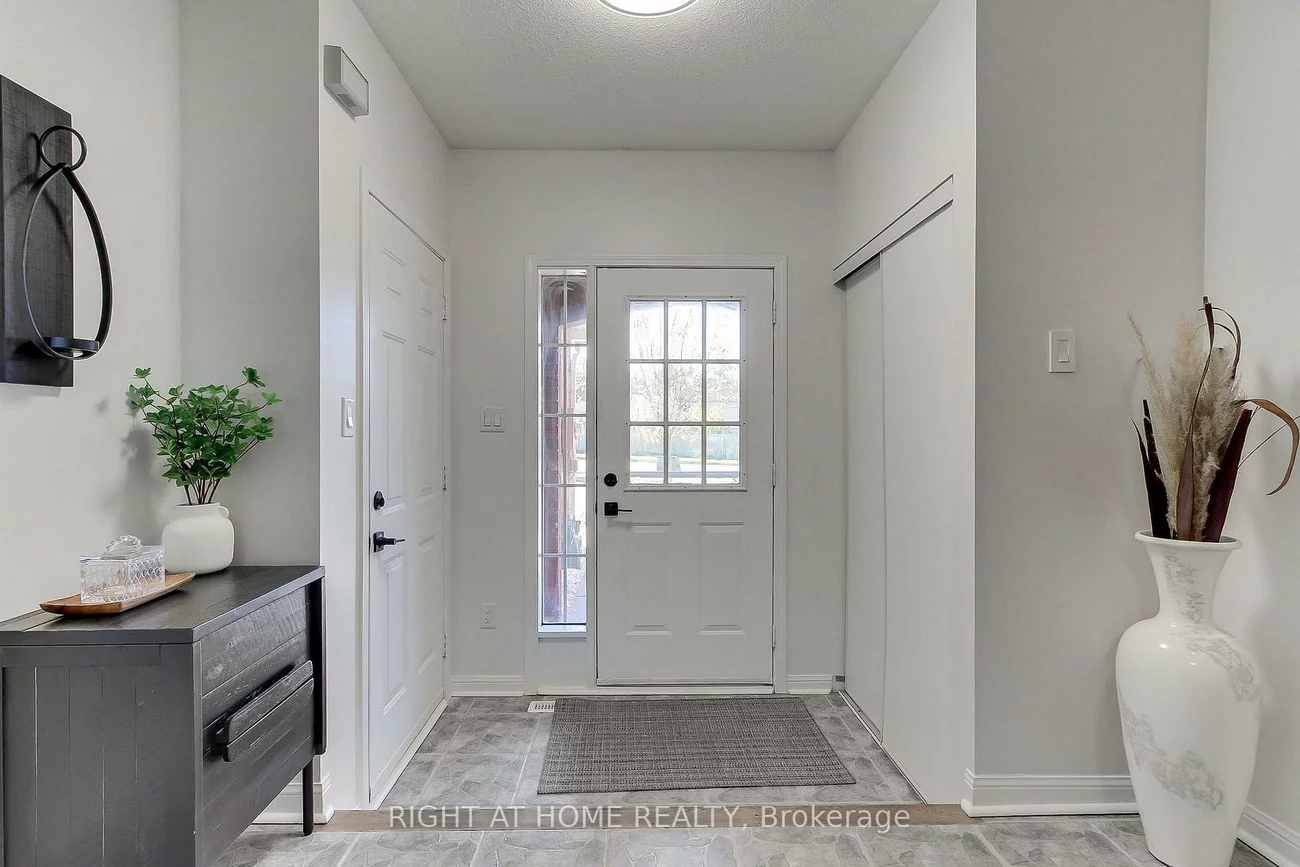 371, Ferndale, Ardagh, Barrie