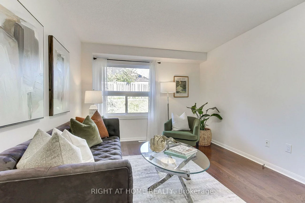 371, Ferndale, Ardagh, Barrie