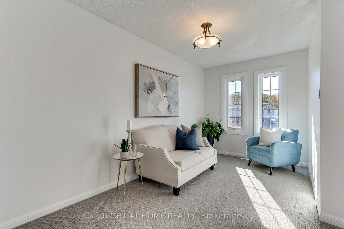 371, Ferndale, Ardagh, Barrie