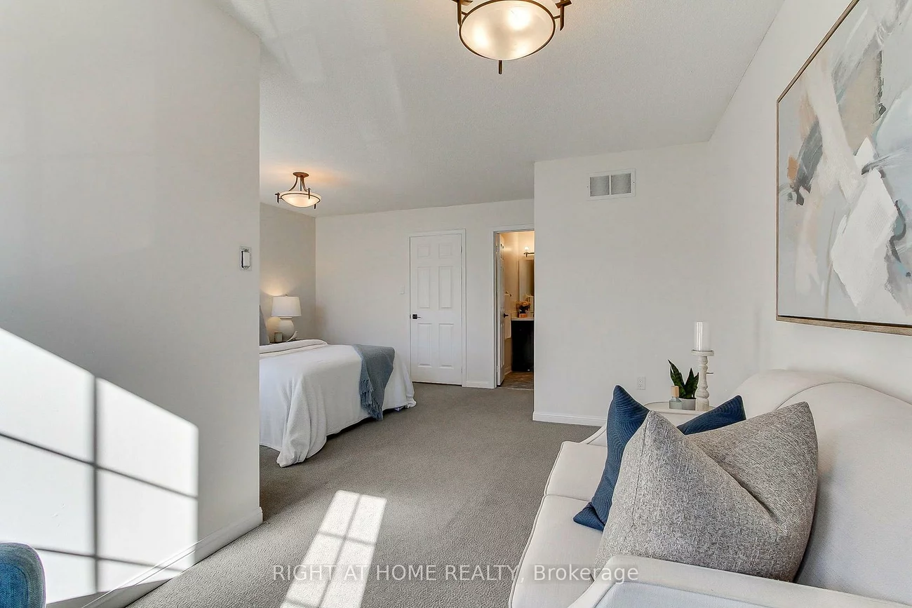 371, Ferndale, Ardagh, Barrie