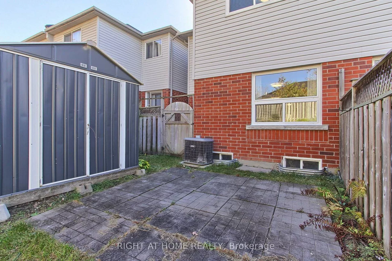 371, Ferndale, Ardagh, Barrie