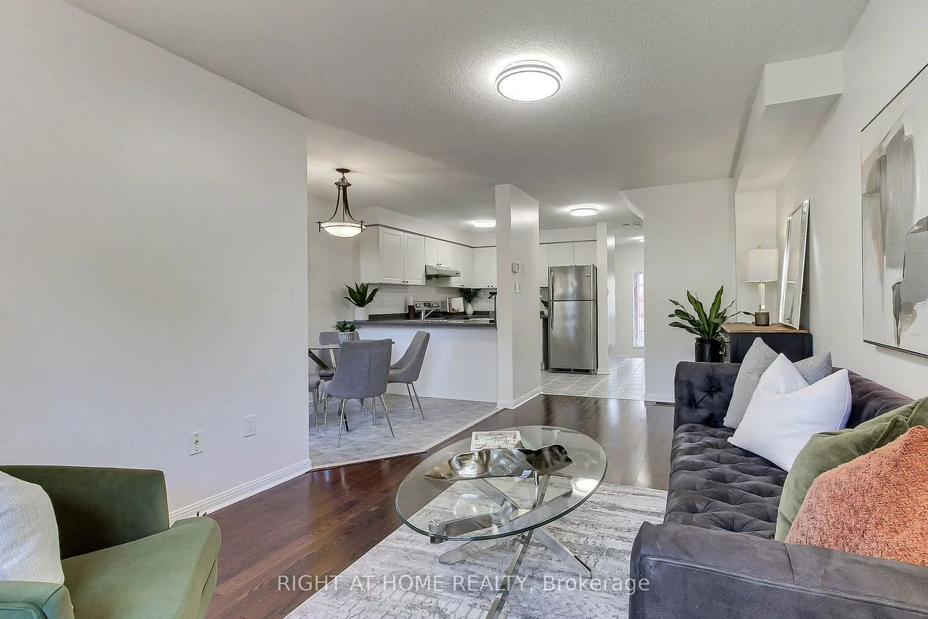 371, Ferndale, Ardagh, Barrie