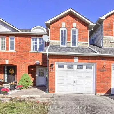 371, Ferndale, Ardagh, Barrie