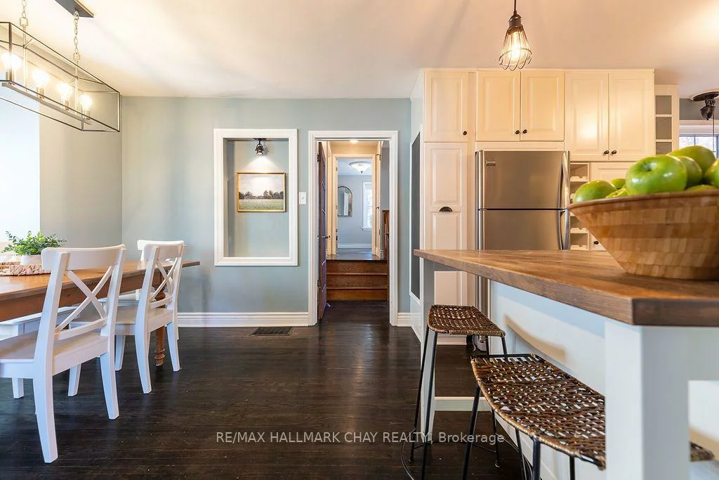 63, Napier, Codrington, Barrie